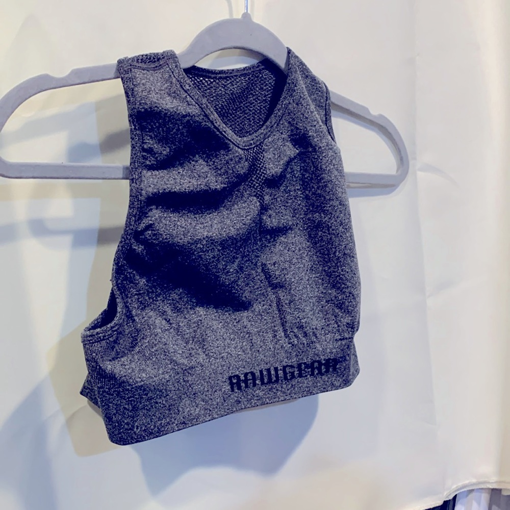Medium Women’s Sports Bra Brand New